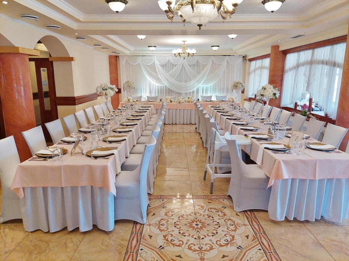 Hotel Alfa Giraltovce Esterno foto