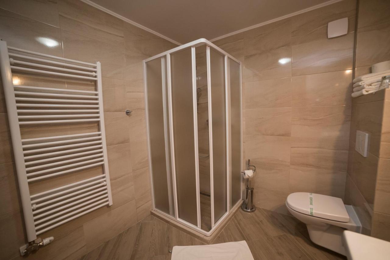 Hotel Alfa Giraltovce Esterno foto
